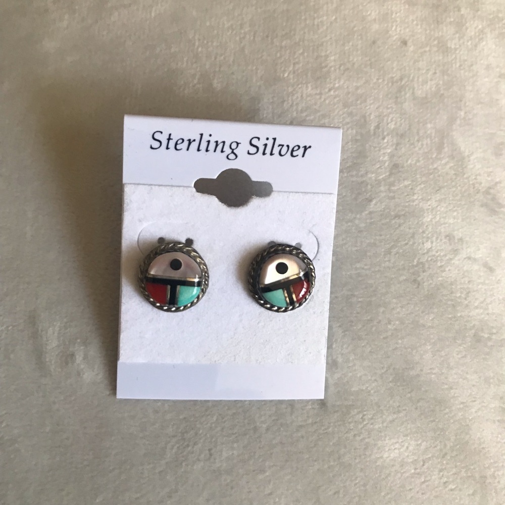 Earrings - Picture 3 of 3